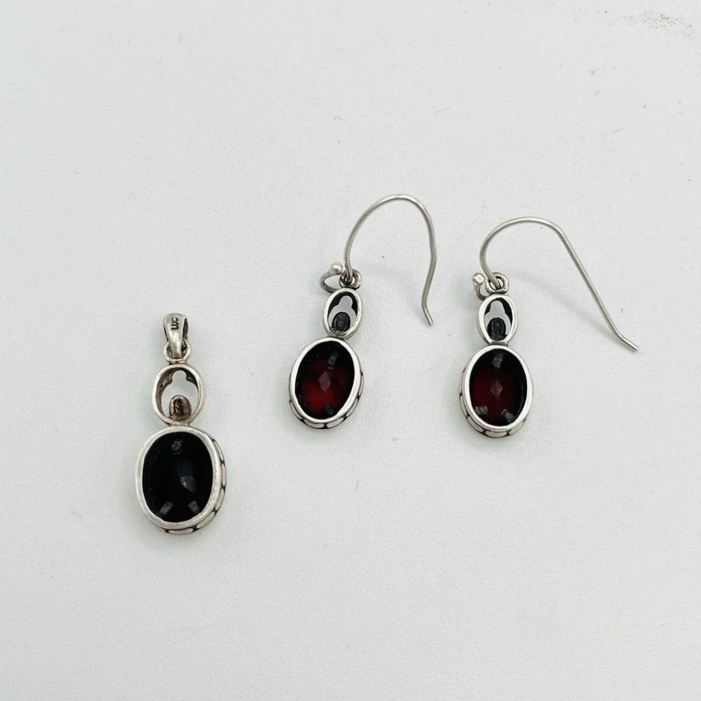 Vintage LUCAS LAMETH LUC 925 Sterling‎ Silver Red Garnet Pendant Dangle Earrings